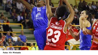 La explosión de Salvadores no impide la derrota de Rivas ante el líder Girona