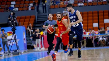El liderazgo de Ricky Rubio da la victoria de España ante Argentina (84-76)