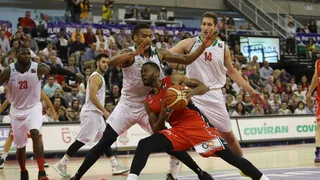 Granada cae ante Zornotza. Épica en Pisuerga: Valladolid iguala la serie sobre la bocina