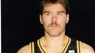 ¿Por qué era tan bueno Mike Schlegel? Por Anicet Lavodrama