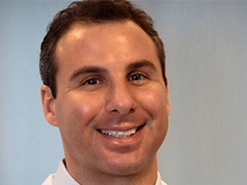 Dr. David Perna – Quiropráctico en Brooklyn