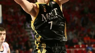 ACB Outside: Darjus Lavrinovic ficha por el Fenerbahce, Marko Marinovic, por el Alba Berlín