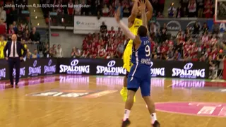 Tremendo triple ganador de Jordan Taylor para meter al Alba en la final de Copa alemana