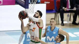 Un Kirolbet Baskonia superior barre a un Movistar Estudiantes sin actitud (67-100)