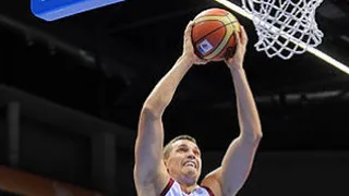 El internacional letón Andrej Selakovs completa la plantilla de Tarragona Bàsquet 2017