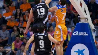 Golpe en la mesa de Palencia. Incorporan a Miki Feliu; Pukis, cortado en Huesca