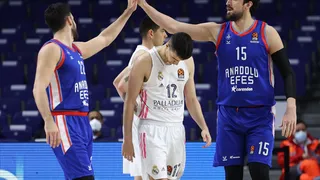 Anadolu Efes certifica su pase a Playoffs a costa de un desquiciado Real Madrid (83-108)