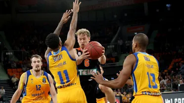 El Granca provoca otro duelo ofensivo en el que sentenció Guenther (97-87)