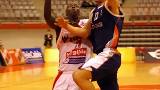 Mercado LEB Plata: Tíjola cierra la posición de base con Fede Bavosi y Dario Suárez renueva en su casa, Coruña