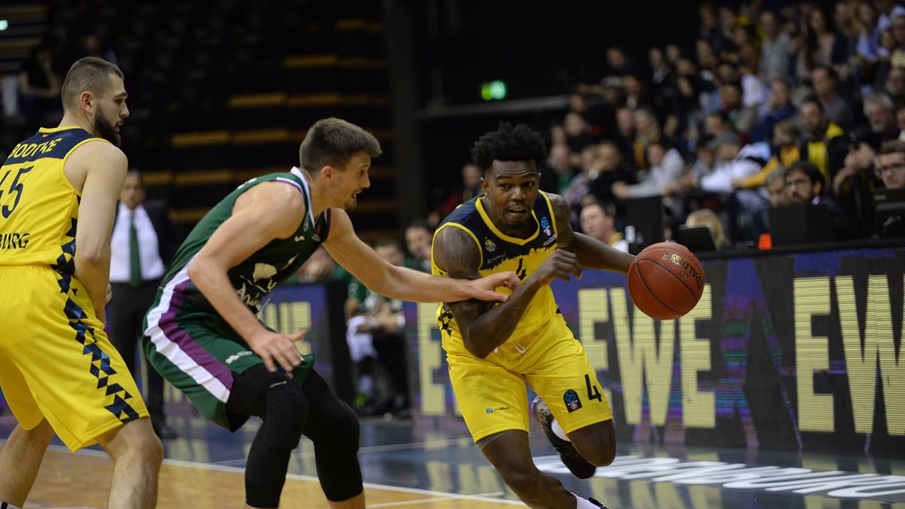Unicaja termina en Oldenburg su racha ganadora de seis partidos (91-78)
