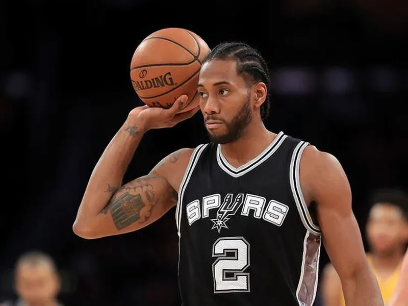Primera bomba del mercado: Kawhi Leonard quiere salir de San Antonio