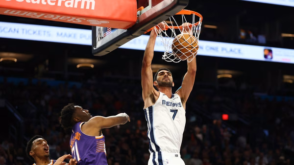 La noche en que Santi Aldama silenció a sus críticos y se convirtió en leyenda de los Grizzlies