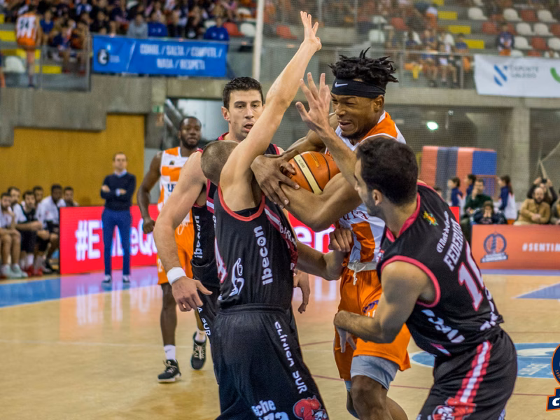 LEB Oro J13: Valladolid se hace mortal en Coruña. Delteco co-lider