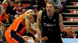 Jugadores sin equipo: Andy Betts entrena con el Clínicas Rincón Axarquía