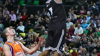 Gescrap Bizkaia recobra sus señas de identidad ante un tocado Valencia Basket