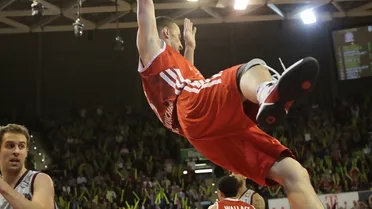 Liga Alemana (J25): Bamberg cayó derrotado y corta una racha de quince victorias seguidas. Troutman y Redding MVP en la jornada de München y Tübingen