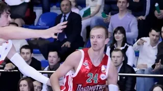 Liga Rusa (J16): CSKA y Unics tropiezan; los modestos Lokomotiv y Spartak se rebelan