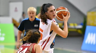 Europeo U20F (1/4): España supera a Hungría y pasa a semis al ritmo de Araújo (67-53)