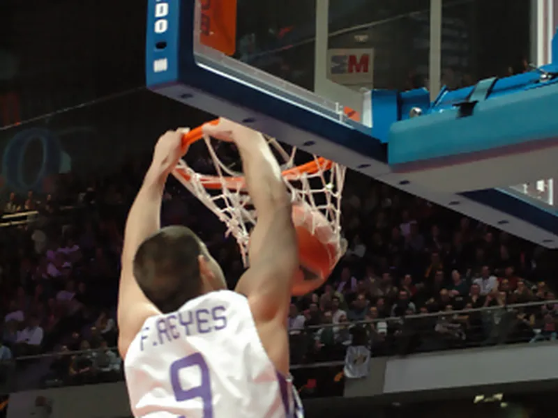 EL-QF (III): El Madrid sueña con Berlín. El TAU a un paso. PAO más cerca, y CSKA ya espera