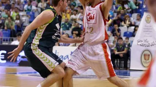 Un equipo llamado CAI Zaragoza barre a una banda llamada Unicaja (68-88)