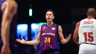El Barça lo pone difícil pero Baskonia sigue siendo superior (76-79)
