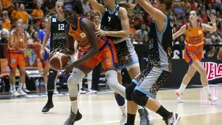 LF Endesa (J4): CB Clarinos y Araski, victorias de prestigio; Valencia Basket arrolla