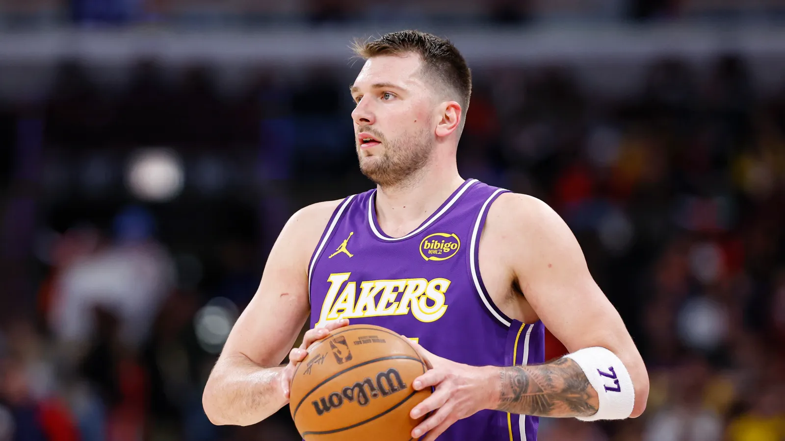 En Liubliana, Luka Doncic toma las riendas de los Lakers