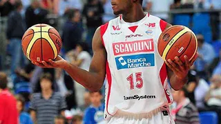 Ashley Hamilton llega a Manresa; Mack, a Breogán; Grimau, experiencia para Palencia