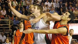 El CB Granada no renueva a Dylan Page