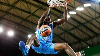 El CAI Zaragoza activa la opción de Christian Eyenga