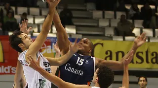 La plantilla del Canasta Jerez cuenta su dura realidad diaria (“La pesadilla del Canasta Unibasket Jerez 2008-2009”)