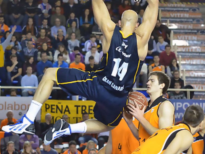 Escandalosa derrota del Fuenlabrada ante un Herbalife Gran Canaria de récord (66-99)