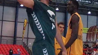 Nueva baja en el juego interior de Unicaja