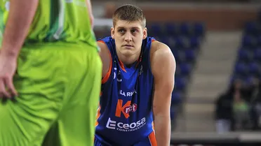 Melilla Baloncesto añade centímetros a su pintura con Deividas Busma