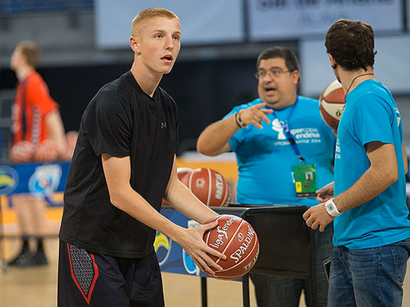 Josh Ruggles revalida título y la ACB vuelve a lograr impacto mediático (VIDEO)