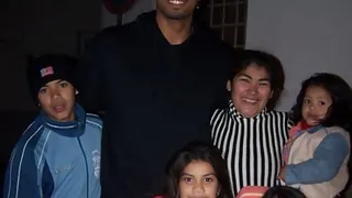 Marcus Fizer, al lado de los más necesitados