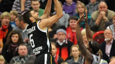 Bonn no puede con Berlín, Bayern cae con 6 puntos en el último cuarto