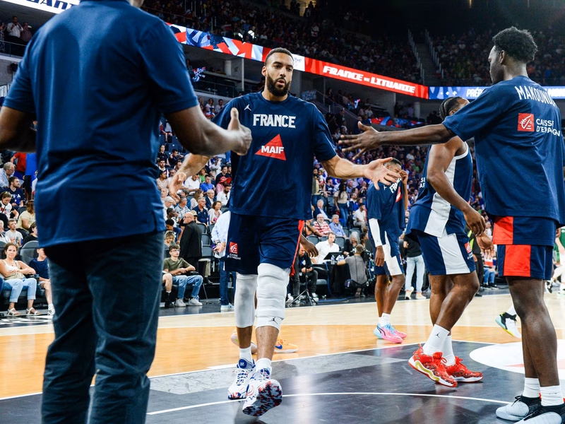Cuáles son los jugadores mejor pagados del Mundial de baloncesto 2023