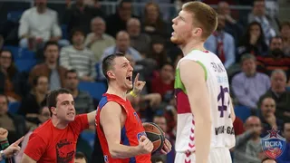 CSKA remonta 16 puntos para conquistar el Buesa a pesar del partidazo de Adams (74-81)