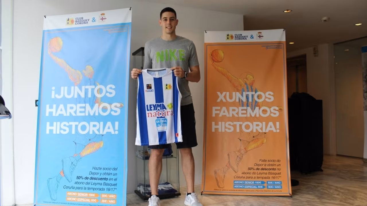 Angel Hernández, jugador del Leyma Coruña, deja el baloncesto para preparar el MIR