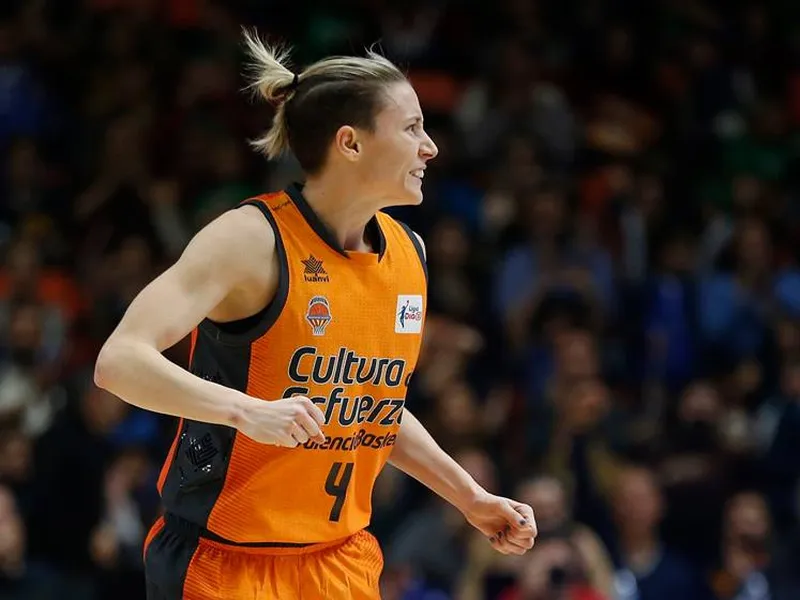 Entrevista a Anna Gómez: “Los playoffs están para soñar y jugar al cien por cien”