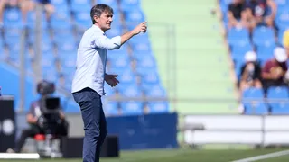 El entrenador del Villarreal pone el baloncesto como ejemplo para mejorar el fútbol