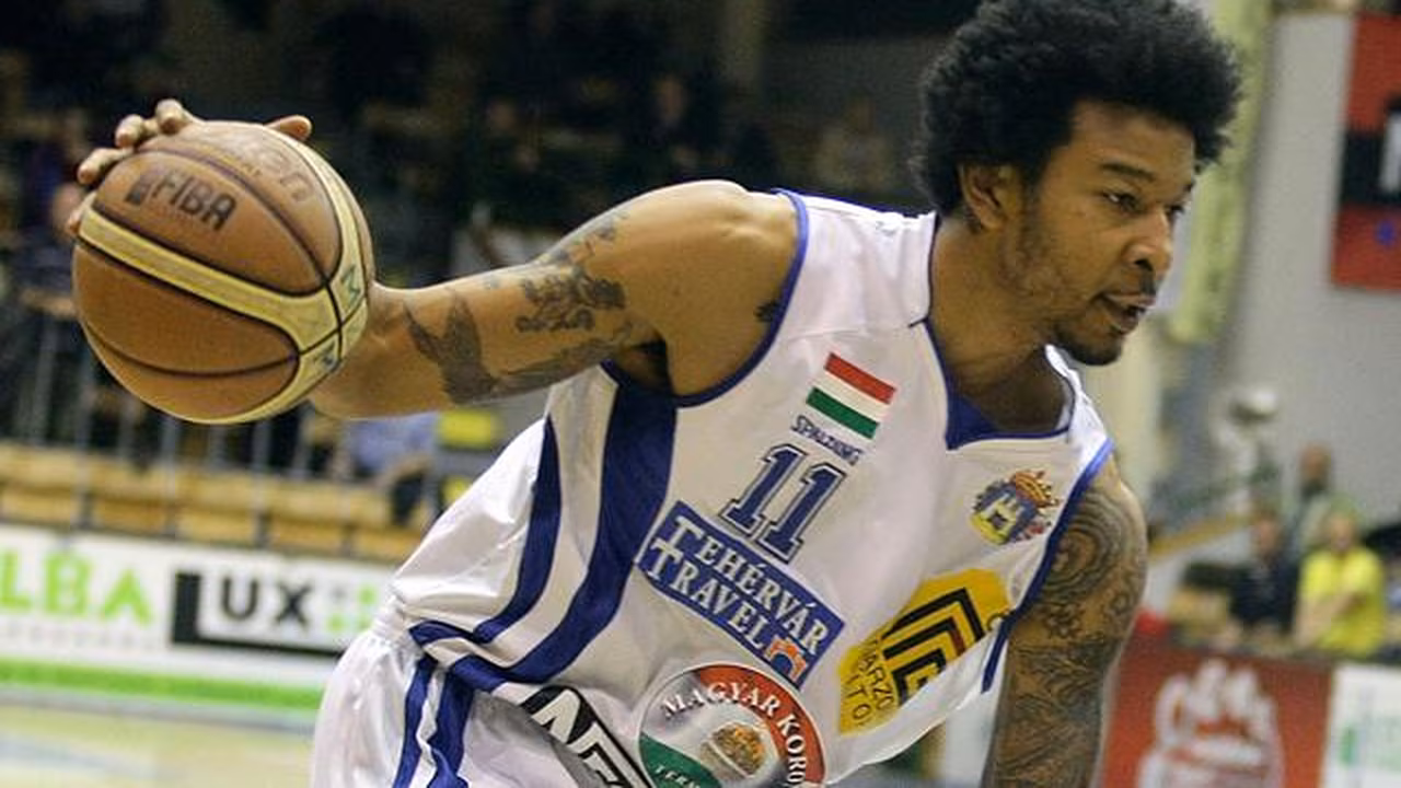 Damian, hijo del mítico Essie Hollis: “Me encantaría jugar en España como mi padre”