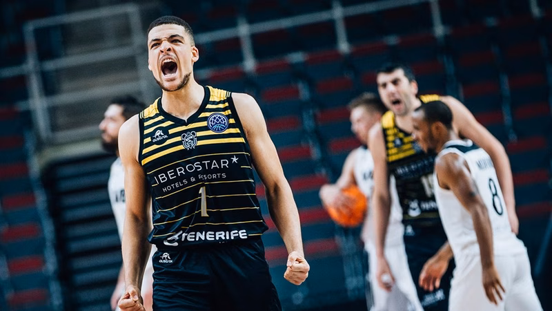 Nueva remontada de Iberostar Tenerife para seguir invicto en la BCL (64-68)