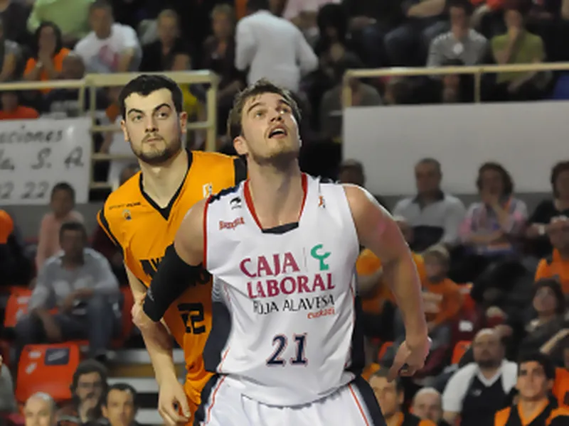 Un gran Splitter da la victoria al Baskonia en el retorno de Oleson y Herrmann a Fuenlabrada