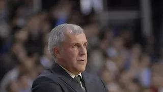 Obradovic: Desde que llevo en Grecia siempre he dicho que hay que sentarse para hablar y solucionar este problema; Spanoulis: Aguantamos demasiado en Grecia y se toman decisiones muy lentamente