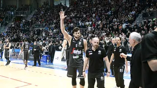 Gentile, tres partidos de sanción tras pelea; Bynum, a Turquía