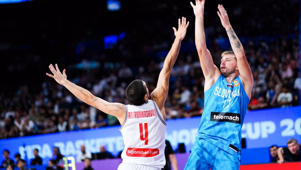 Un tifón en Okinawa pone en peligro a Luka Doncic y al Mundial de baloncesto