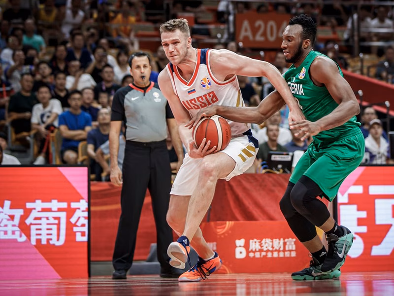 Andrey Vorontsevich y Andrey Zubkov deciden un partido loco ante Nigeria (83-77)