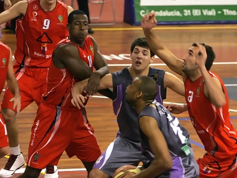 Adecco Oro J.26 (Aplazado): UB La Palma tropieza en su visita a Palencia dejando a los castellanos un paso más cerca de la salvación. Nikola Mirotic fue el MVP del conjunto local